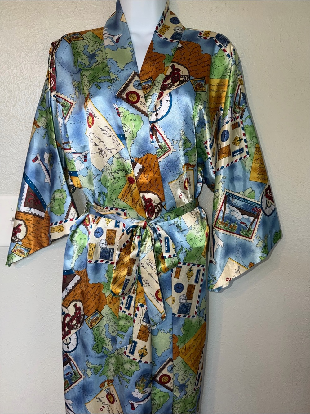 VTG Postcard Robe California Dynasty Silky Satin Belted World Traveler Kimono S